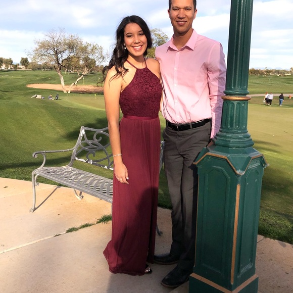 David’s Bridal - Bridesmaids dress - Wine red - Style F19608 - Only Worn 1Time!! - Picture 2 of 7